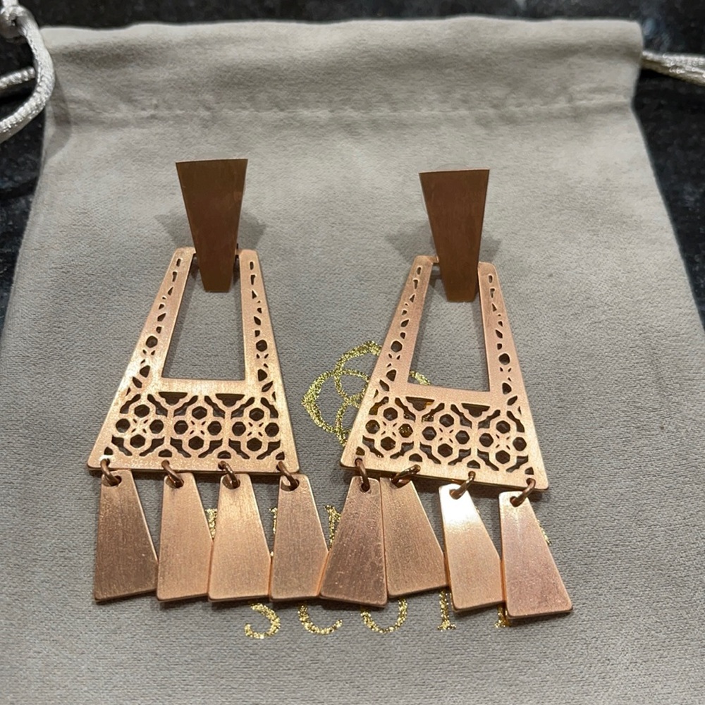 Kendra Scott Kase Fringe Earrings in Rose Gold EUC